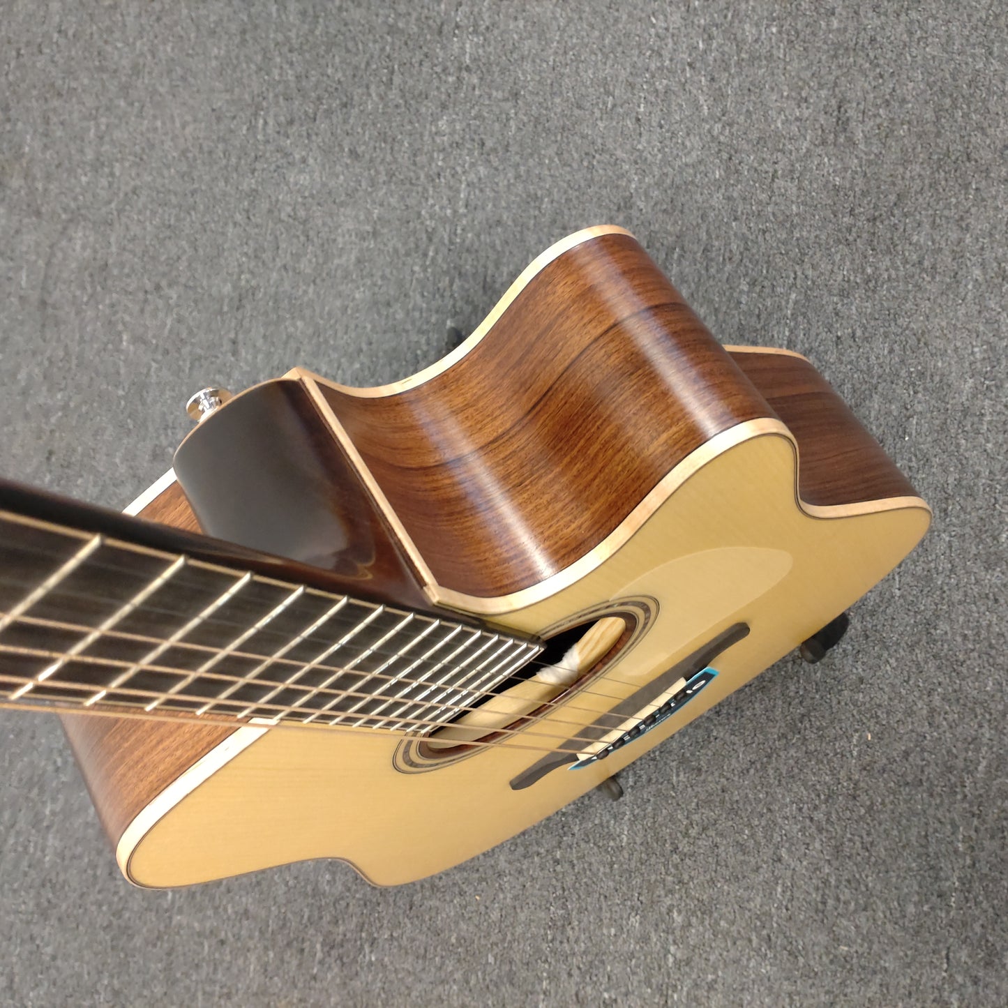 Ibanez AWES580CE-OPS