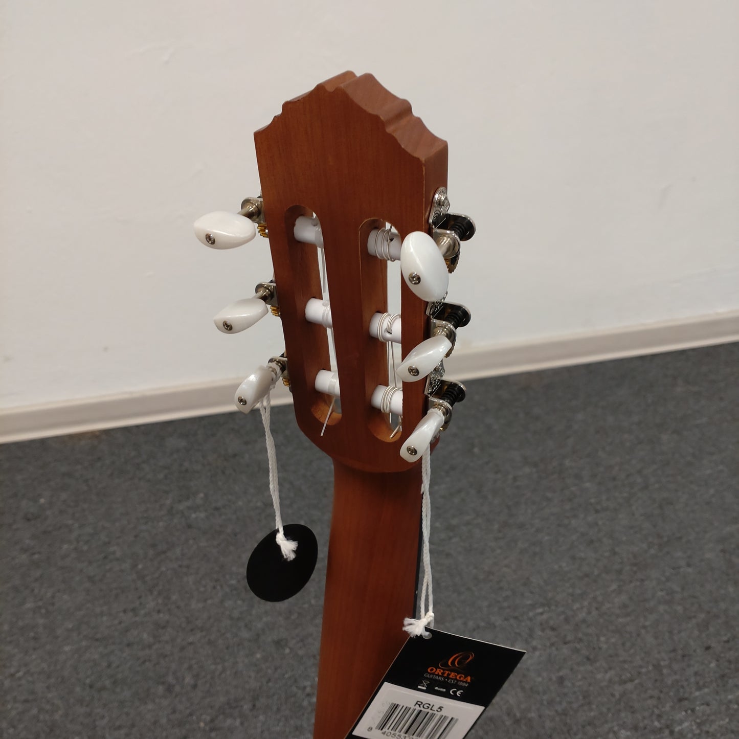 Ortega RGL5 Guitarlele