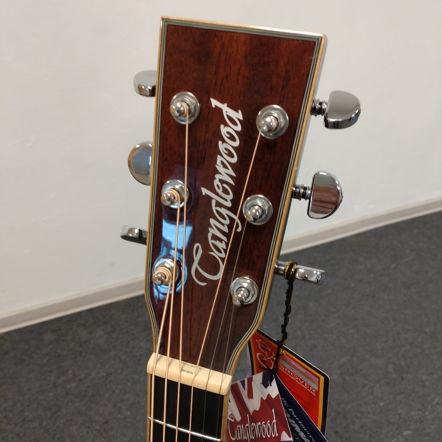 Tanglewood TW5EAVB