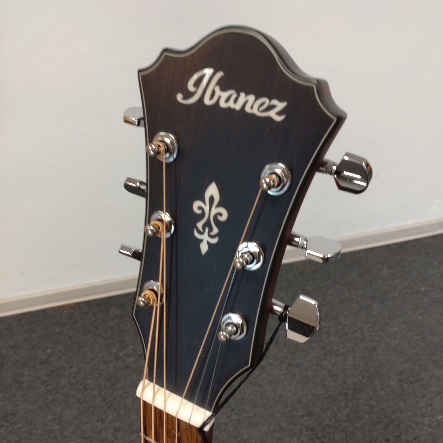 Ibanez AE275-DBF (B-Ware)