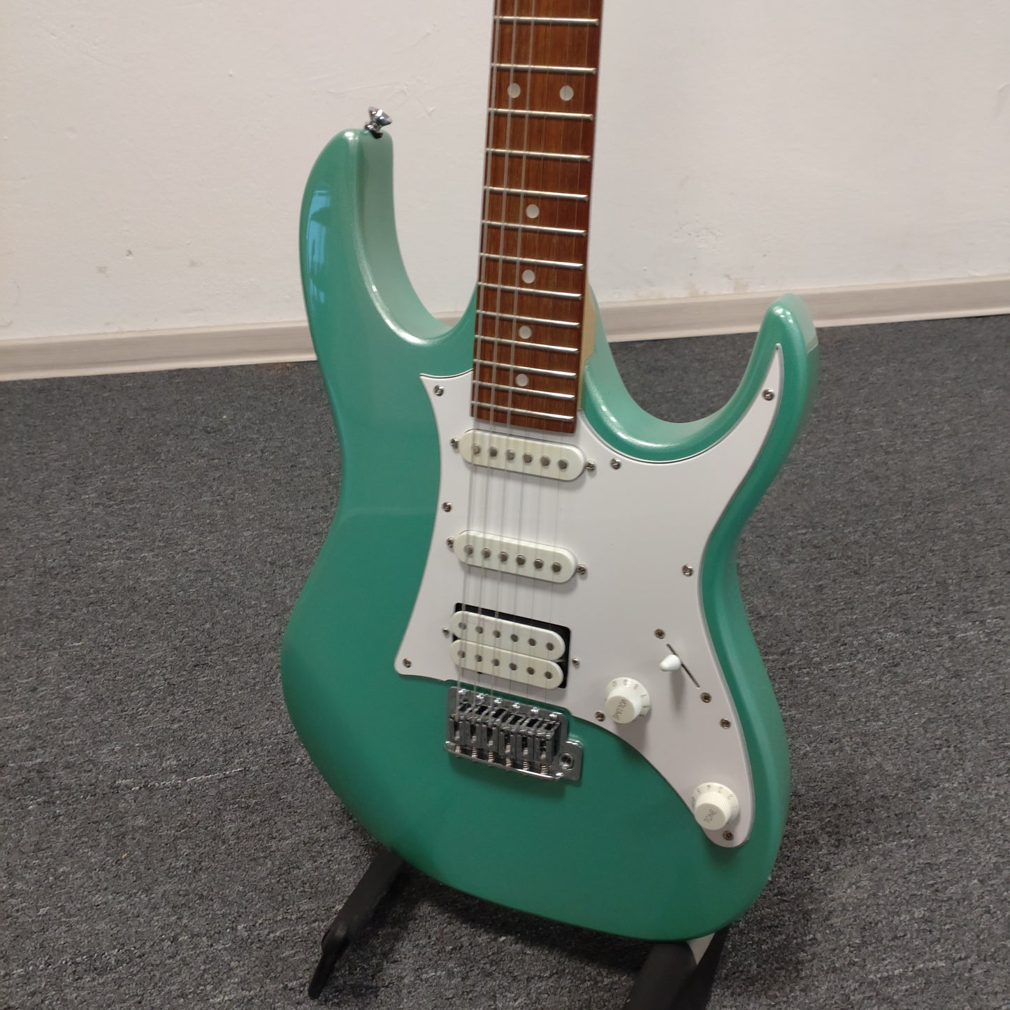 Ibanez GRX40-MGN