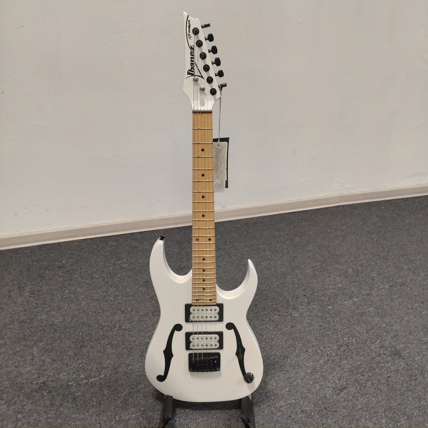 Ibanez PGMM31-WH Paul Gilbert Mikro